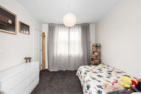 Photo of property in 6 Corbett Place, Onekawa, Napier, 4110