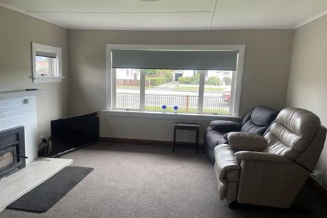 Photo of property in 9 Moorhouse Street, Waimate, 7924
