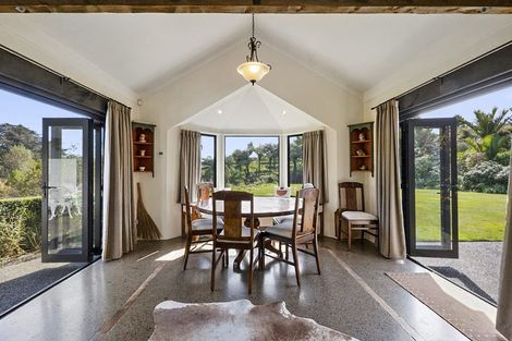Photo of property in 475 Frankley Road, Hurworth, New Plymouth, 4371