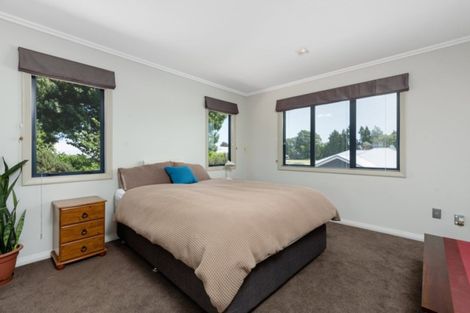 Photo of property in 102 Merriman Place, Pyes Pa, Tauranga, 3112