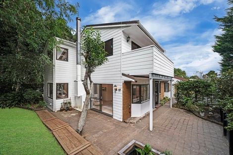 Photo of property in 2/15 Micawber Place, Mellons Bay, Auckland, 2014
