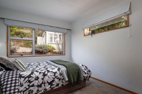 Photo of property in 18 Branxholm Street, Roxburgh, 9500