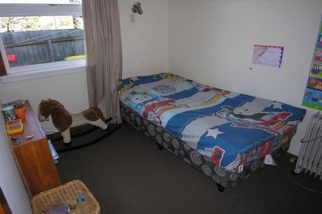 Photo of property in 2/140 Champion Street, Edgeware, Christchurch, 8013