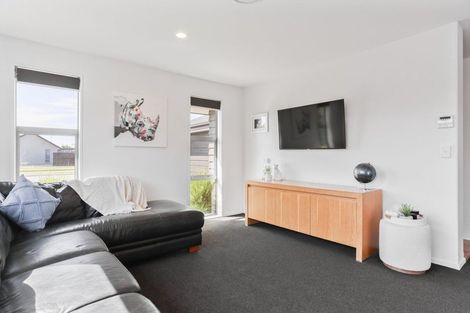Photo of property in 56 Sovereign Boulevard, Kaiapoi, 7630