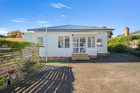 Photo of property in 35 College Street, College Estate, Whanganui, 4500