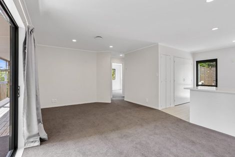 Photo of property in 17 Keegan Drive, Massey, Auckland, 0614