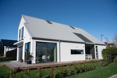 Photo of property in 2 Albur Way, Te Kauwhata, 3710