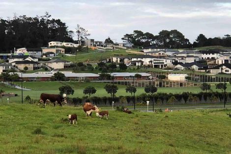 Photo of property in 81 Totara Views Drive, Silverdale, 0932