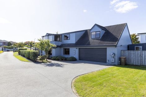 Photo of property in 83 Harvey Street, Waipahihi, Taupo, 3330