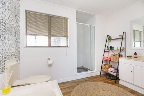 Photo of property in 7 Observatory Close, Whitby, Porirua, 5024