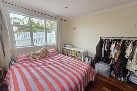 Photo of property in 32 Todman Street, Brooklyn, Wellington, 6021