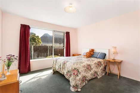 Photo of property in 9 Wyatt Place, Russley, Christchurch, 8042