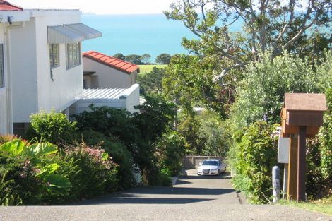 Photo of property in 3/56 Castor Bay Road, Castor Bay, Auckland, 0620