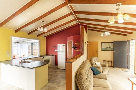 Photo of property in 12 Coventry Avenue, Tamatea, Napier, 4112