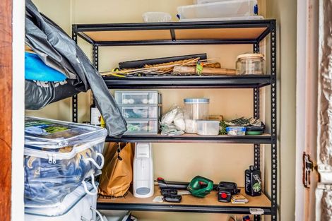 Photo of property in 28 Wharfe Street, South Hill, Oamaru, 9400