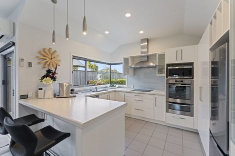 Photo of property in 11 The Circle, Nukuhau, Taupo, 3330