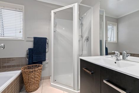 Photo of property in 6 Lanyard Street, Pyes Pa, Tauranga, 3112