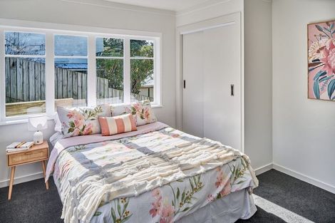 Photo of property in 143 Sievers Grove, Cannons Creek, Porirua, 5024