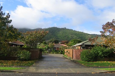 Photo of property in 6/15 Pehi Kupa Street, Waikanae, 5036