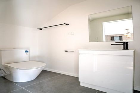 Photo of property in 1/181 Portage Road, New Lynn, Auckland, 0600