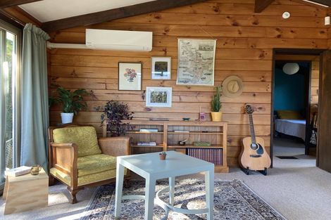 Photo of property in 1/28 Scotstoun Place, Glen Eden, Auckland, 0602