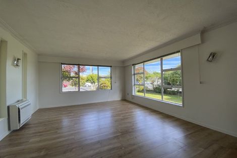 Photo of property in 132 Roydvale Avenue, Burnside, Christchurch, 8053