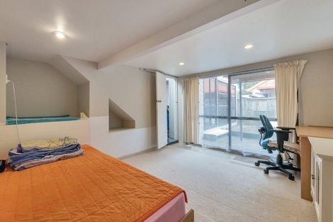 Photo of property in 1/56 Roberts Road, Glenfield, Auckland, 0629