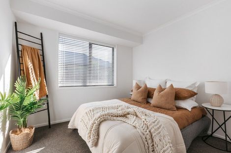 Photo of property in 27 Silver Fern Lane, Papamoa, 3118