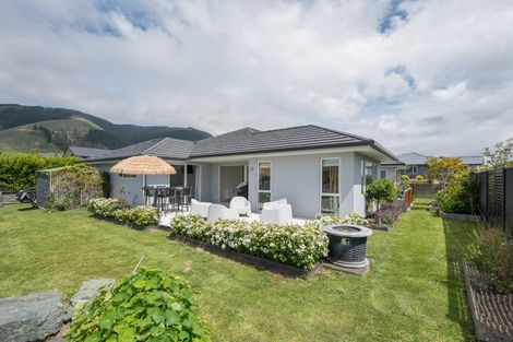 Photo of property in 16b Huntaway Close, Stoke, Nelson, 7011