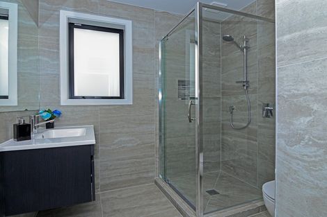 Photo of property in 3 Okohaka Avenue, Glenbrook, 2681