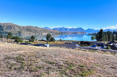 Photo of property in 2 Rankin Rise, Lake Tekapo, 7999