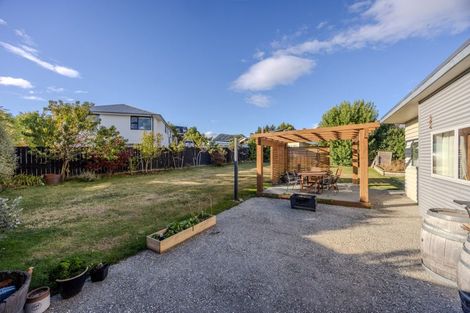 Photo of property in 7 Ellie Place, Lake Hawea, Wanaka, 9382
