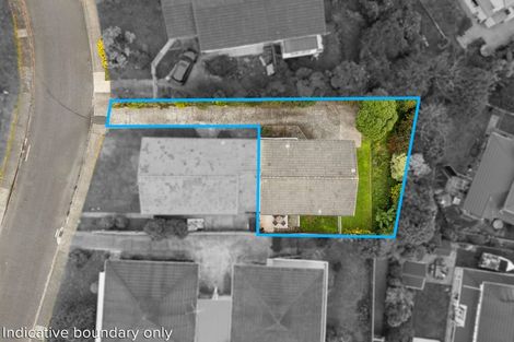 Photo of property in 2/13 Roband Crescent, Brown Owl, Upper Hutt, 5018