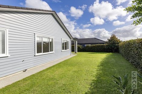 Photo of property in 41 Pohutukawa Parade, Riverhead, 0820