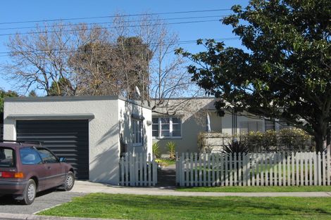 Photo of property in 12 Plassey Street, Havelock North, 4130