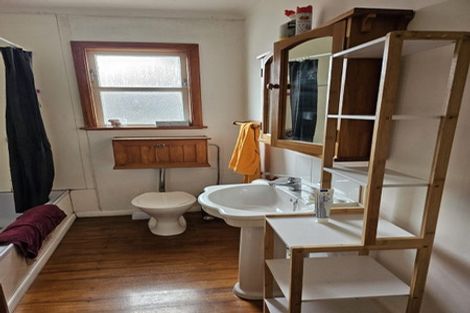 Photo of property in 38 Seddon Street, Wallaceville, Upper Hutt, 5018