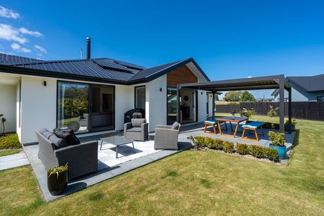 Photo of property in 92 Holyhead Street, Outram, 9019