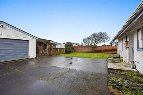 Photo of property in 13 Green Lane, Hawera, 4610