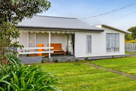 Photo of property in 45 Iredale Road, Hawera, 4610