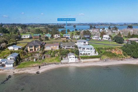 Photo of property in 172 Torkar Road, Clarks Beach, 2122