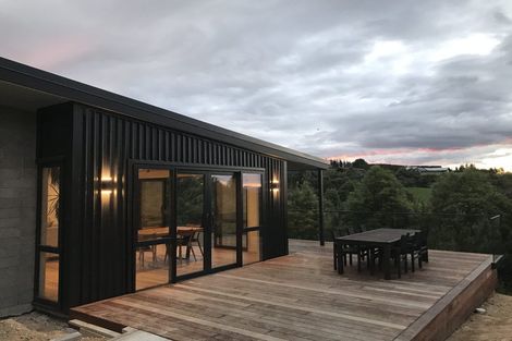Photo of property in 17 Nga Parae Road, Oropi, Tauranga, 3173