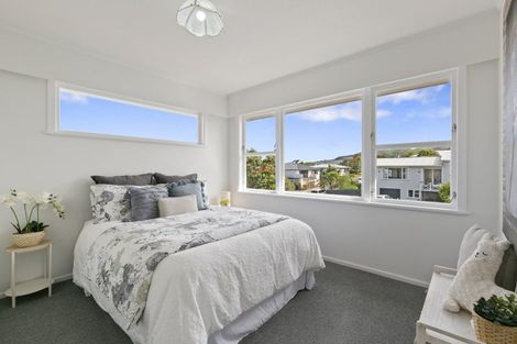 Photo of property in 10 Erris Street, Johnsonville, Wellington, 6037