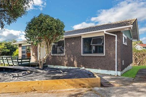 Photo of property in 16 Ulay Place, Clover Park, Auckland, 2019