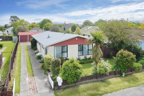 Photo of property in 4 Seadown Crescent, Amberley, 7410
