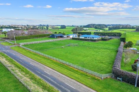 Photo of property in 295 Turuturu Road, Hawera, 4674
