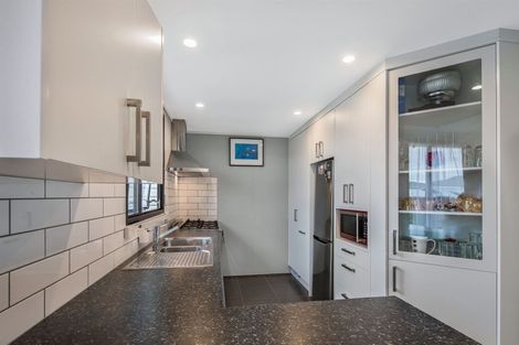 Photo of property in 9a Mcmanaway Grove, Stokes Valley, Lower Hutt, 5019
