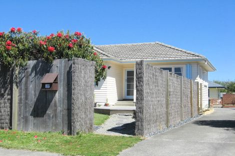 Photo of property in 32 Manson Avenue, Stoke, Nelson, 7011