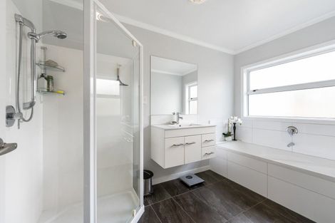 Photo of property in 15 Sika Avenue, Feilding, 4775