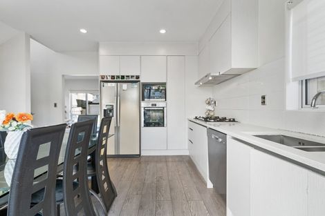 Photo of property in 10 Calcite Avenue, Flat Bush, Auckland, 2019