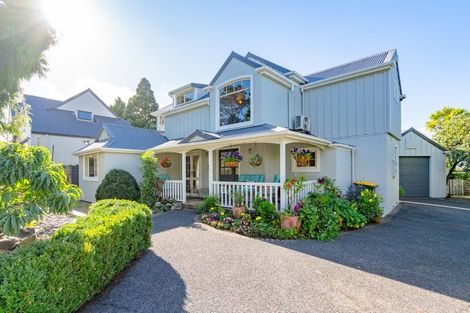 Photo of property in 1032 Scenic Drive North, Swanson, Auckland, 0816